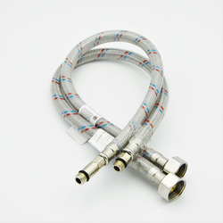 Гибкая подводка для смесителя с полимерным покрытием Аквалайн